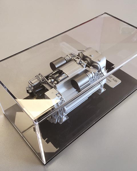 YACHT ENGINE